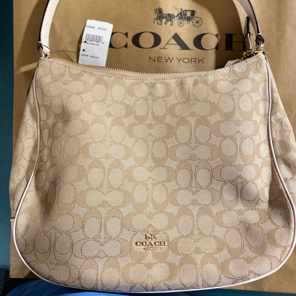 ⭐️LAST ONE⭐️NWT Coach ZIP Top